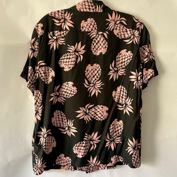 Sandro Black and Pink print Hawaiian shirt - Picture 5 of 5